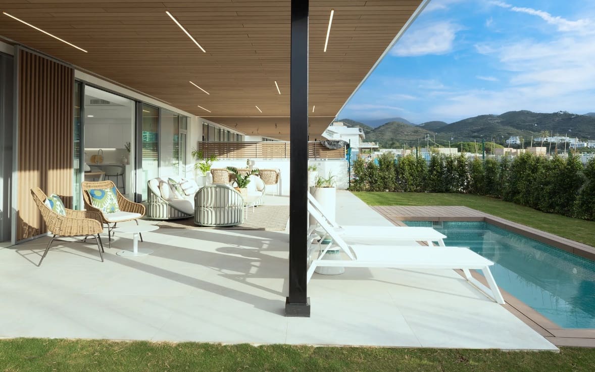 3 quarto Penthouse para venda em Marbella com piscina garagem - 1 338 000 € (Ref: 9933687)