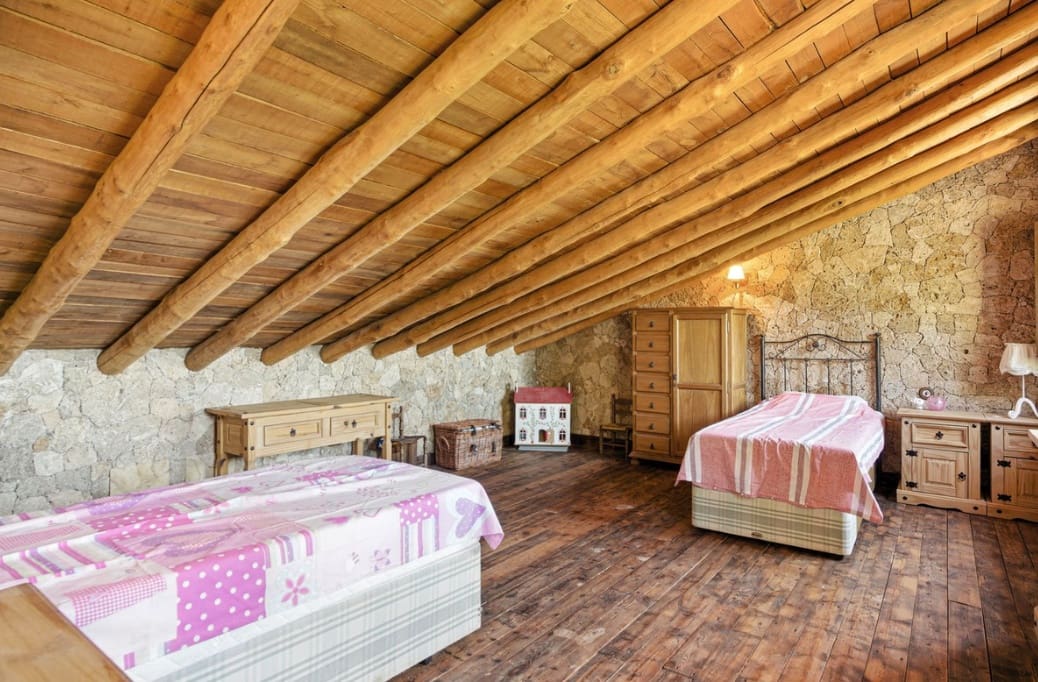 6 bedroom Villa for sale in Alhaurin el Grande with pool garage - € 2,200,000 (Ref: 9933689)