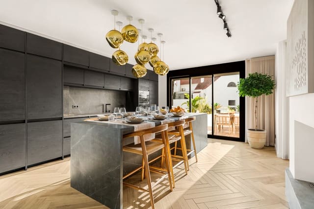 3 chambre Appartement à vendre à Marbella avec piscine - 835 000 € (Ref: 9941827)