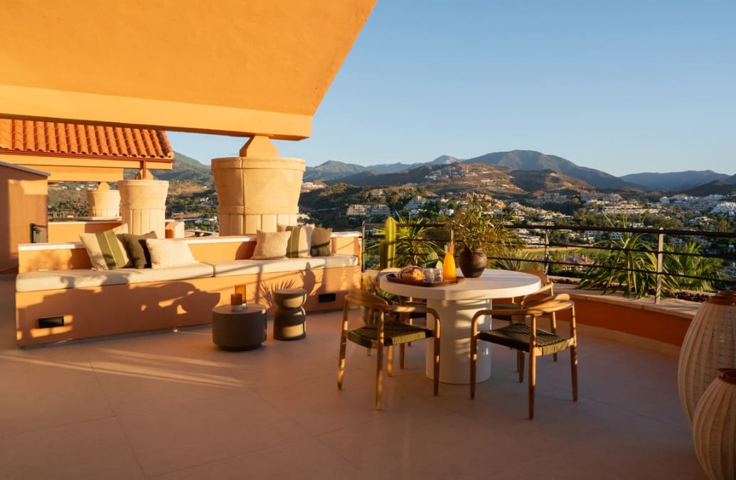 3 quarto Penthouse para venda em Marbella com piscina garagem - 2 450 000 € (Ref: 9941829)