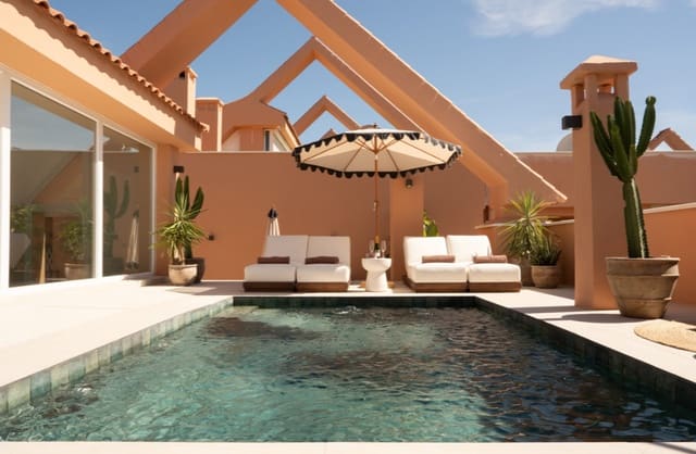 3 quarto Penthouse para venda em Marbella com piscina garagem - 2 450 000 € (Ref: 9941829)