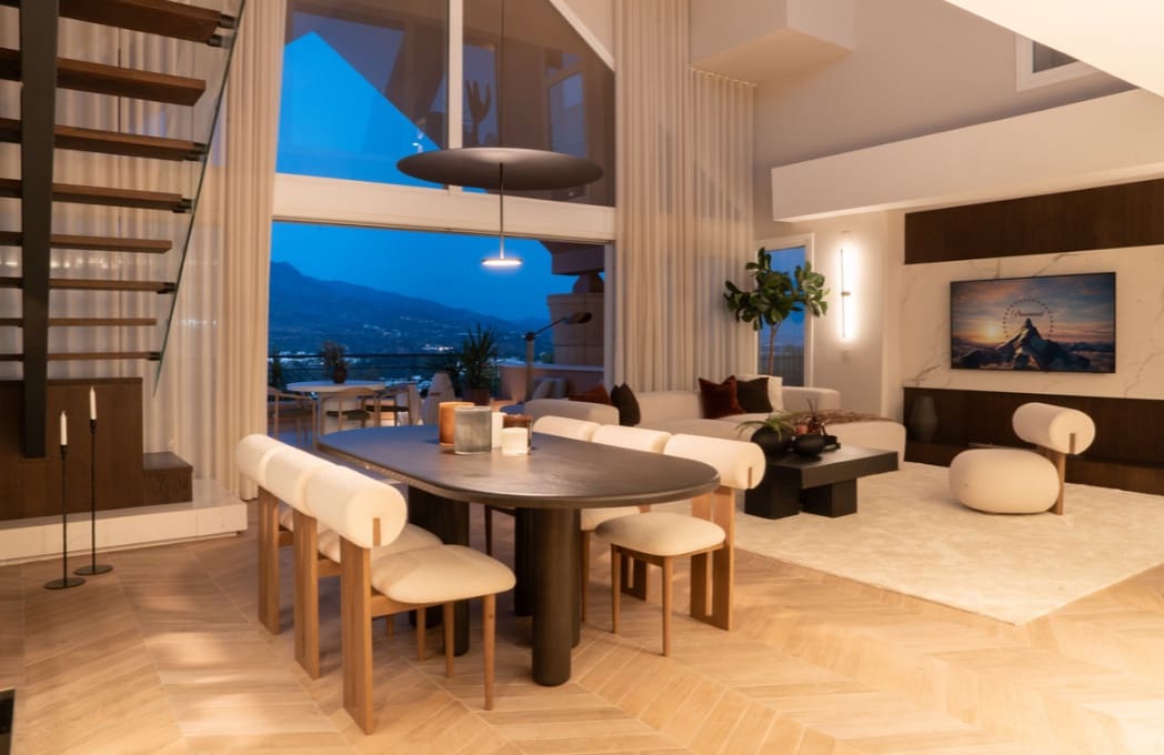 3 quarto Penthouse para venda em Marbella com piscina garagem - 2 450 000 € (Ref: 9941829)
