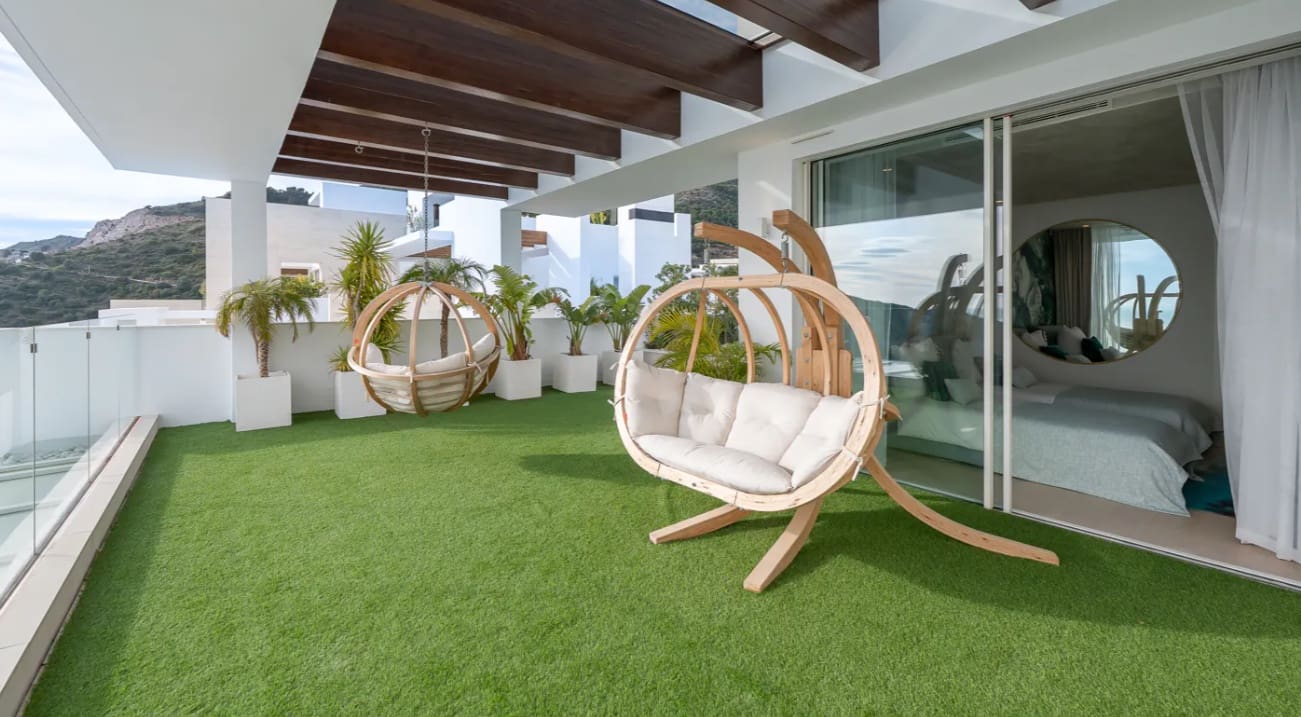 3 soverom Penthouse til salgs i Marbella med svømmebasseng garasje - € 2 995 000 (Ref: 9941830)