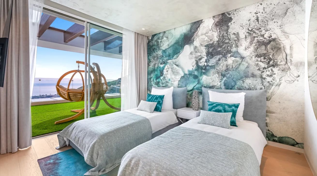 3 soverom Penthouse til salgs i Marbella med svømmebasseng garasje - € 2 995 000 (Ref: 9941830)