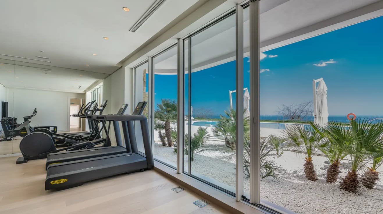 3 soverom Penthouse til salgs i Marbella med svømmebasseng garasje - € 2 995 000 (Ref: 9941830)