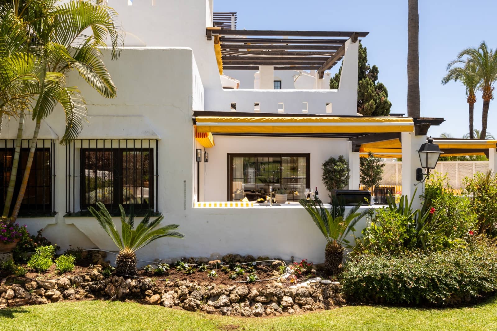 3 slaapkamer Appartement te koop in Marbella met zwembad garage - € 1.349.000 (Ref: 9941831)