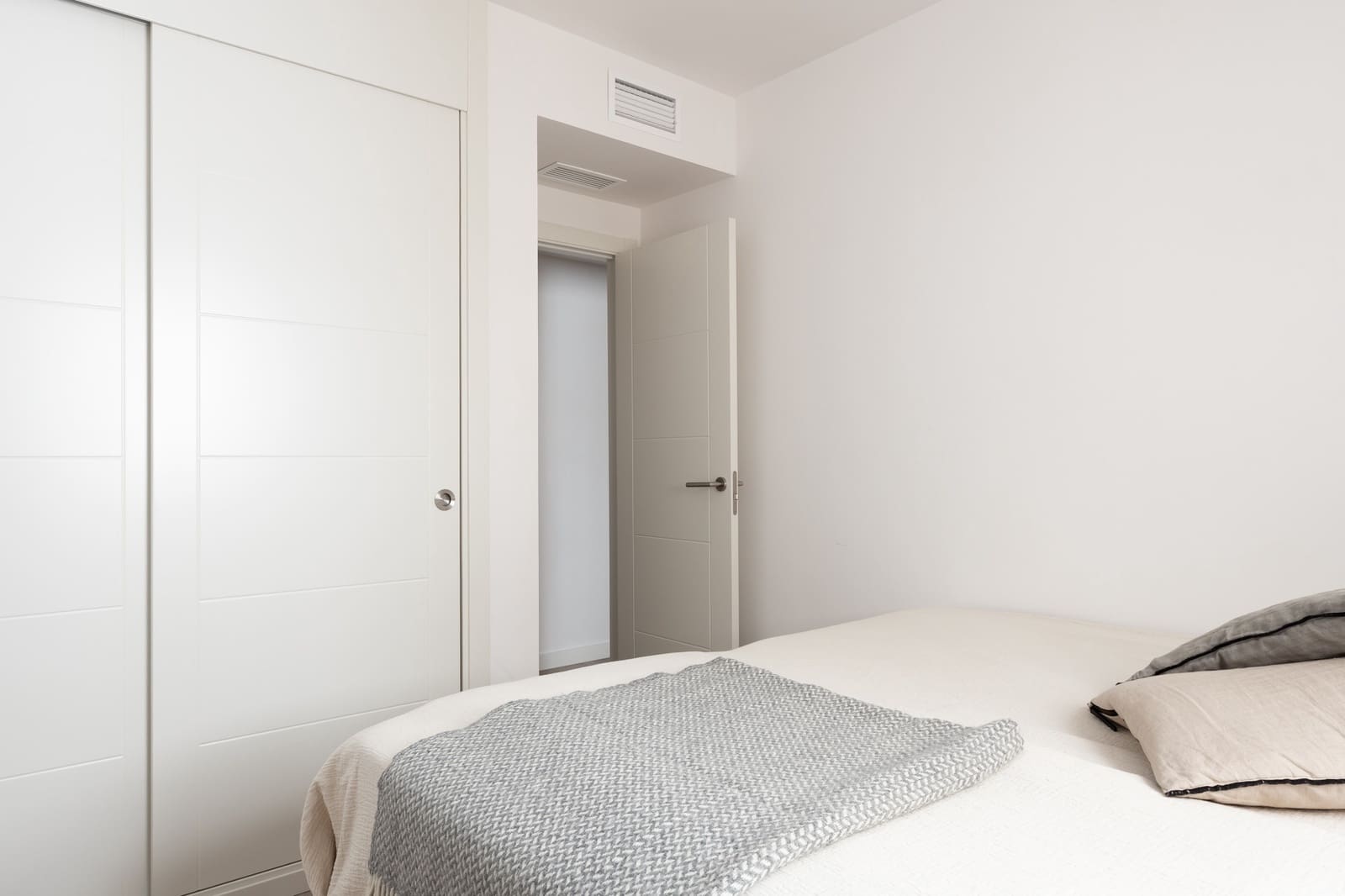 3 Zimmer Apartment zu verkaufen in Marbella mit Pool Garage - 415.000 € (Ref: 9941832)