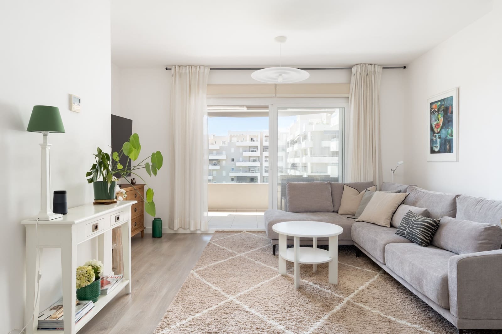 3 Zimmer Apartment zu verkaufen in Marbella mit Pool Garage - 415.000 € (Ref: 9941832)