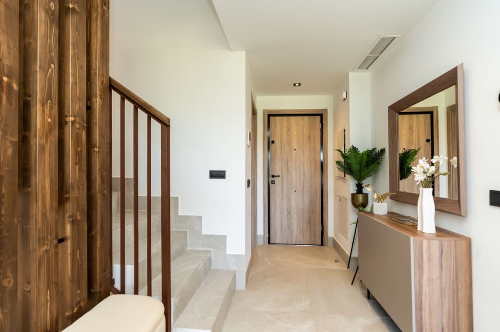 3 soveværelse Byhus til salg i Mijas Costa med swimmingpool garage - € 650.000 (Ref: 9949324)