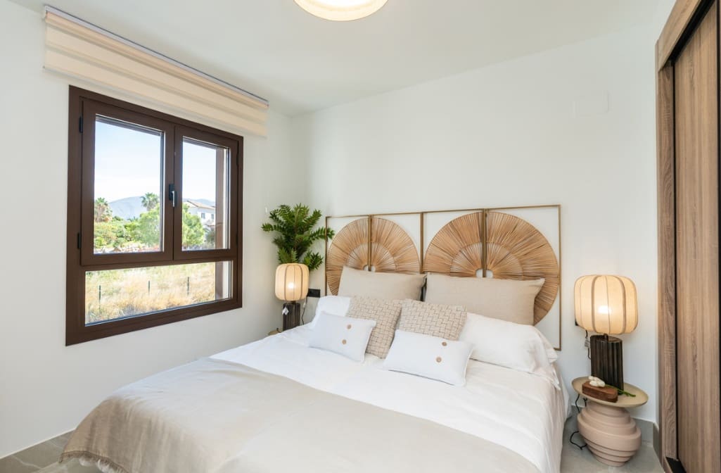 3 soveværelse Byhus til salg i Mijas Costa med swimmingpool garage - € 650.000 (Ref: 9949324)