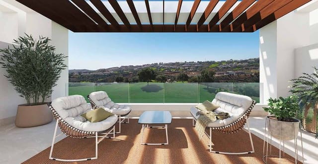 3 soveværelse Byhus til salg i Mijas Costa, Mijas med swimmingpool garage - € 650.000 (Ref: 9949324)