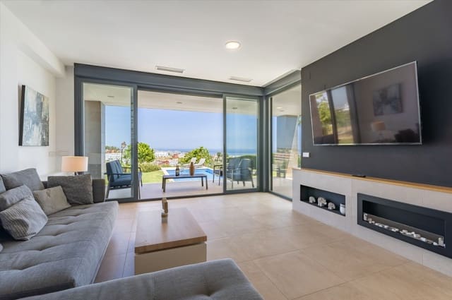 4 camera da letto Villa in vendita in Sotogrande, San Roque con piscina garage - 1.150.000 € (Rif: 9949326)