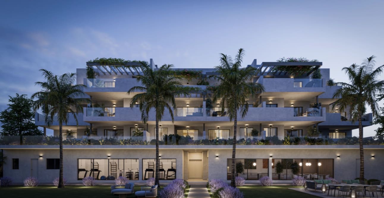 2 quarto Apartamento para venda em Estepona com piscina garagem - 472 300 € (Ref: 9949328)