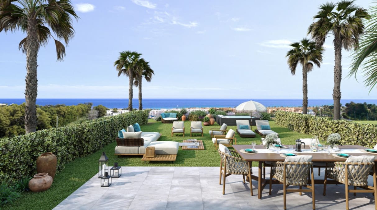 2 quarto Apartamento para venda em Estepona com piscina garagem - 472 300 € (Ref: 9949328)