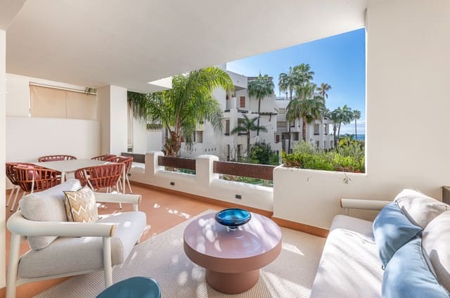 3 bedroom Apartment for sale in Marbella with pool garage - € 1,895,000 (Ref: 9952035)