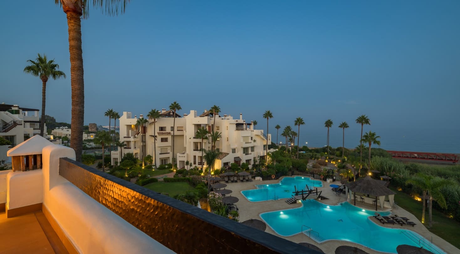 3 slaapkamer Penthouse te koop in Marbella met zwembad garage - € 2.995.000 (Ref: 9952036)