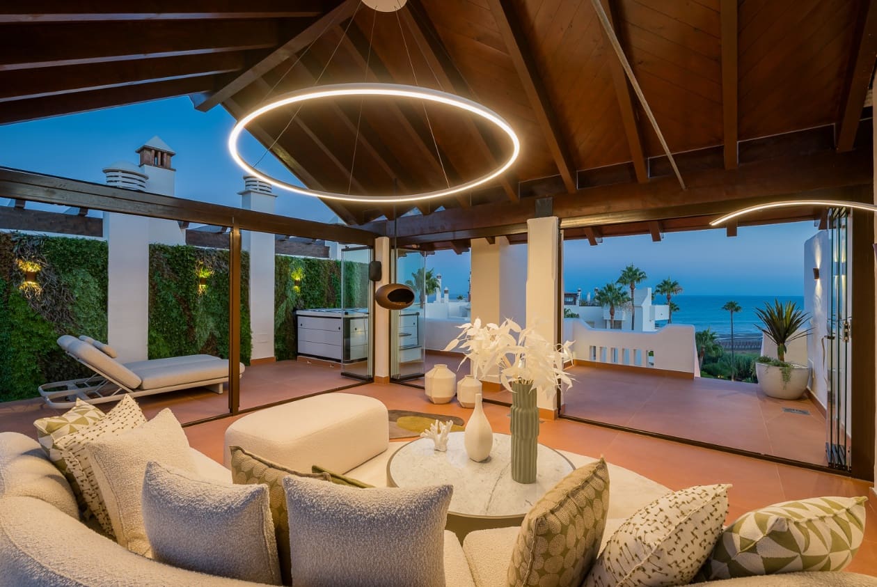 3 quarto Penthouse para venda em Marbella com piscina garagem - 2 695 000 € (Ref: 9952037)