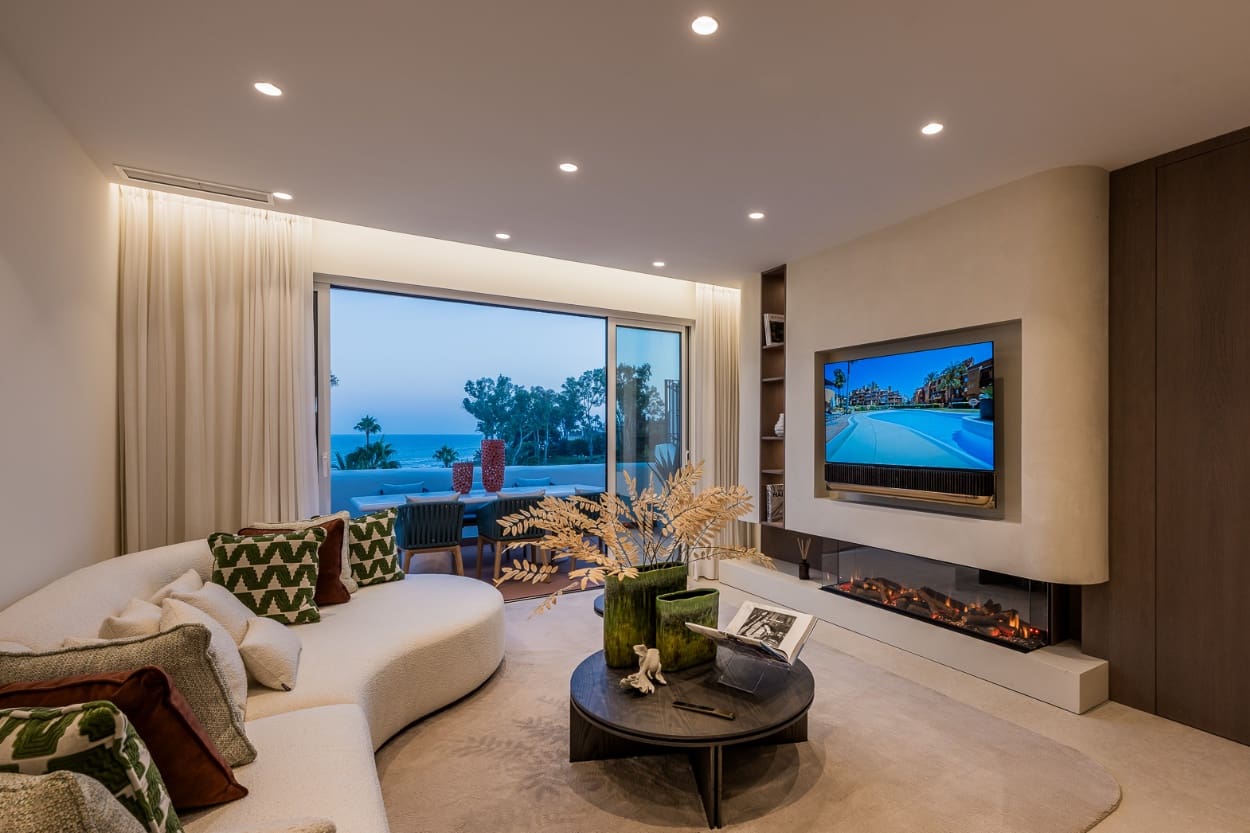 3 quarto Penthouse para venda em Marbella com piscina garagem - 2 695 000 € (Ref: 9952037)
