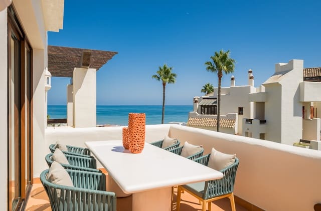 3 quarto Penthouse para venda em Marbella com piscina garagem - 2 695 000 € (Ref: 9952037)