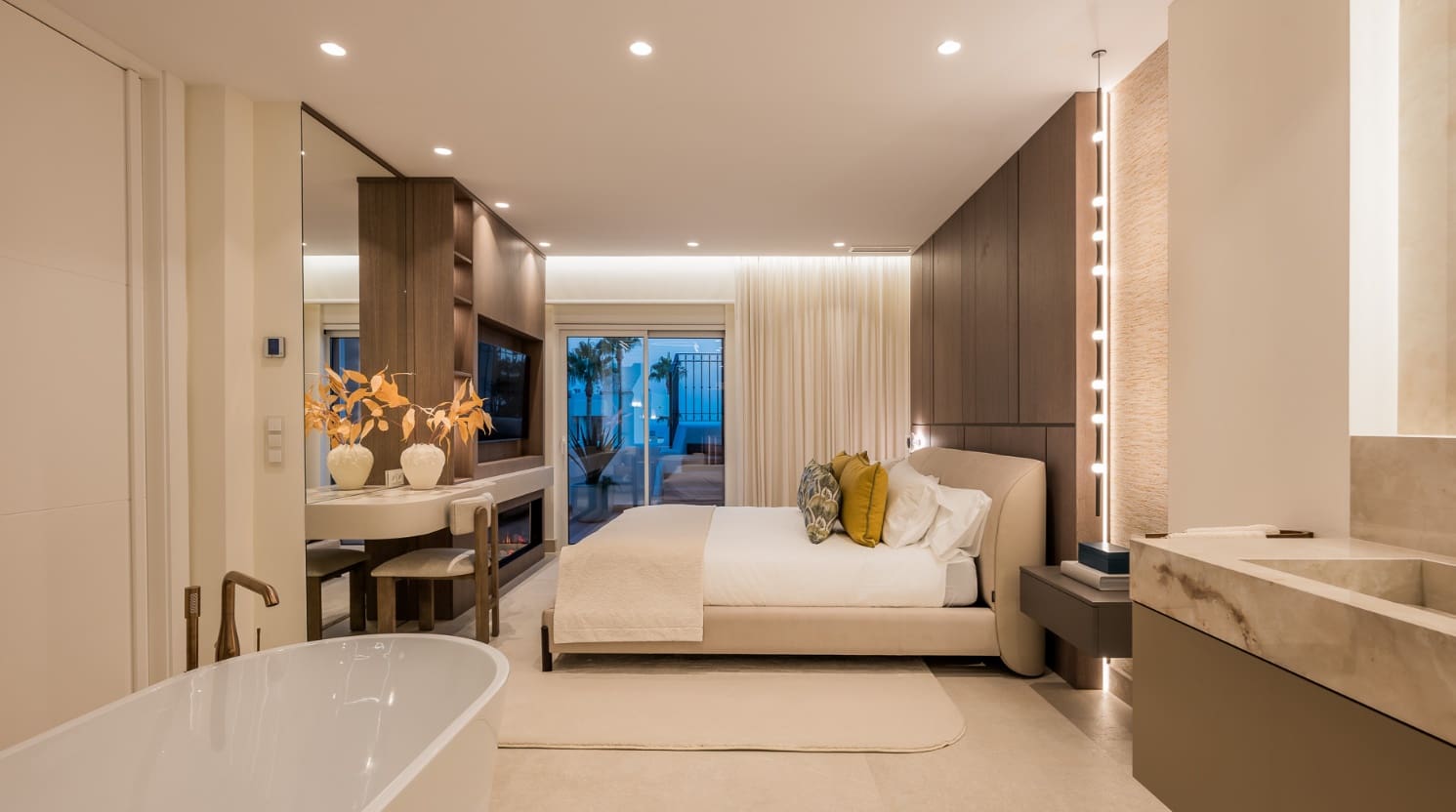 3 quarto Penthouse para venda em Marbella com piscina garagem - 2 695 000 € (Ref: 9952037)
