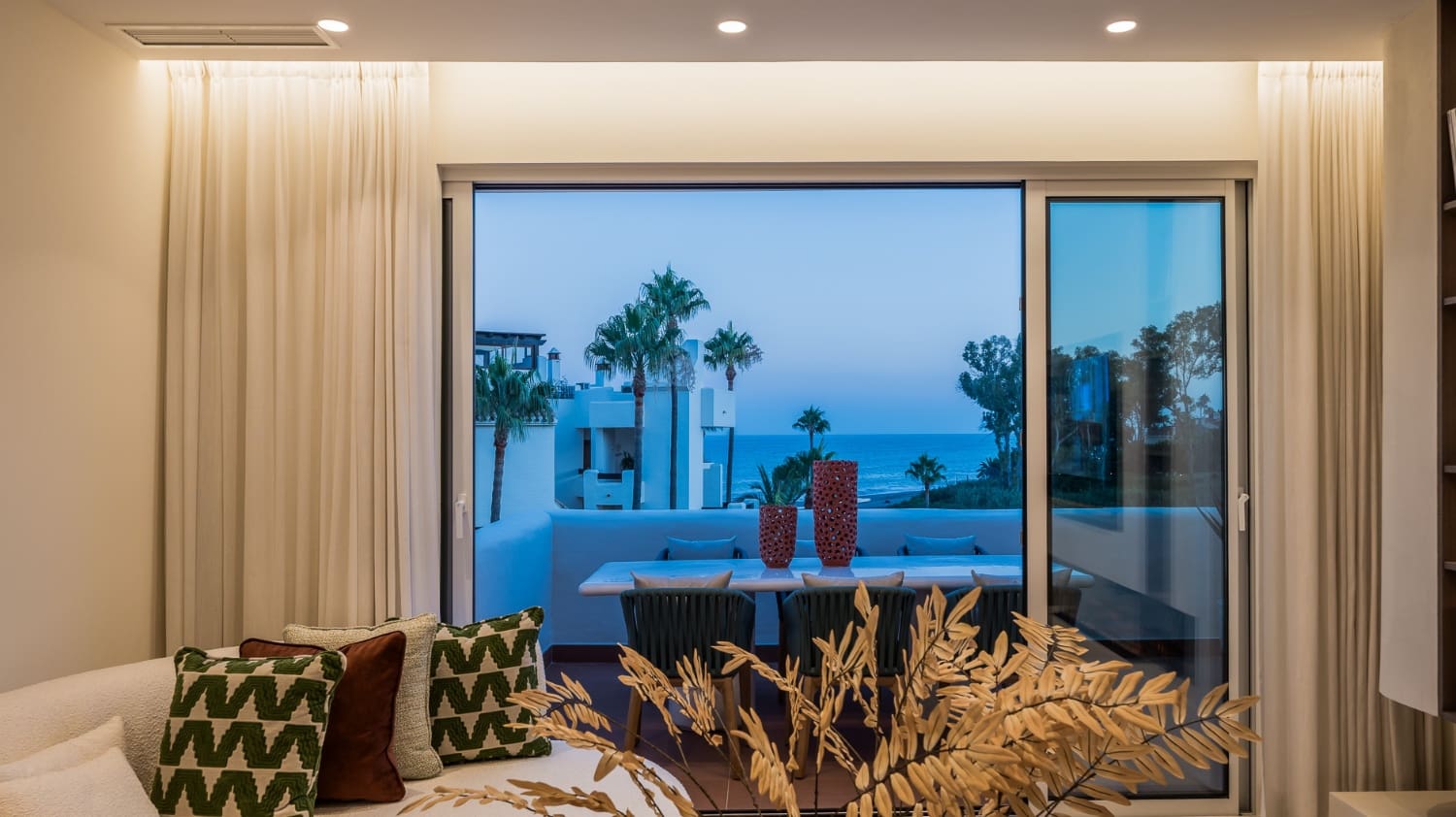 3 quarto Penthouse para venda em Marbella com piscina garagem - 2 695 000 € (Ref: 9952037)