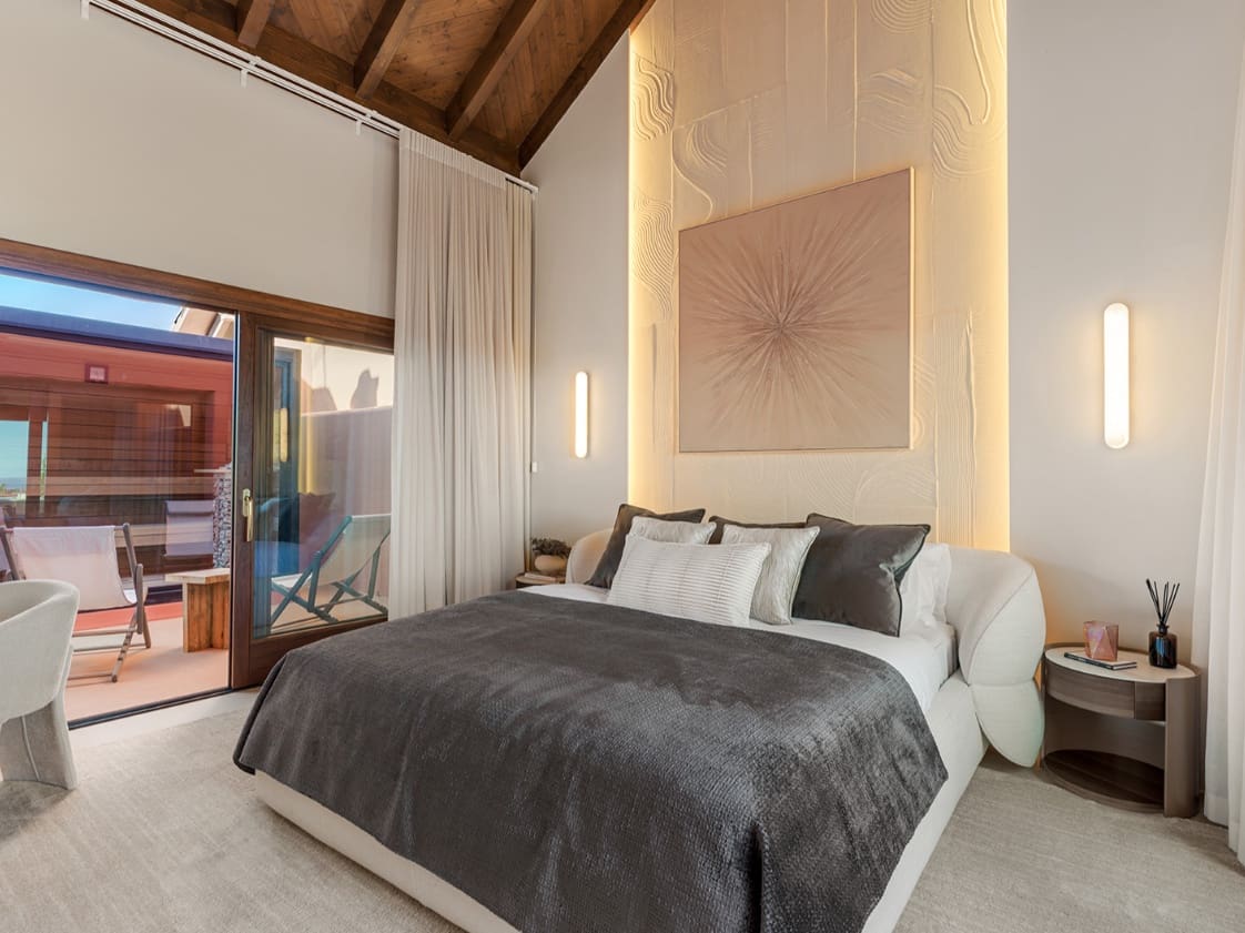 3 soverom Penthouse til salgs i Marbella med svømmebasseng garasje - € 4 995 000 (Ref: 9952038)