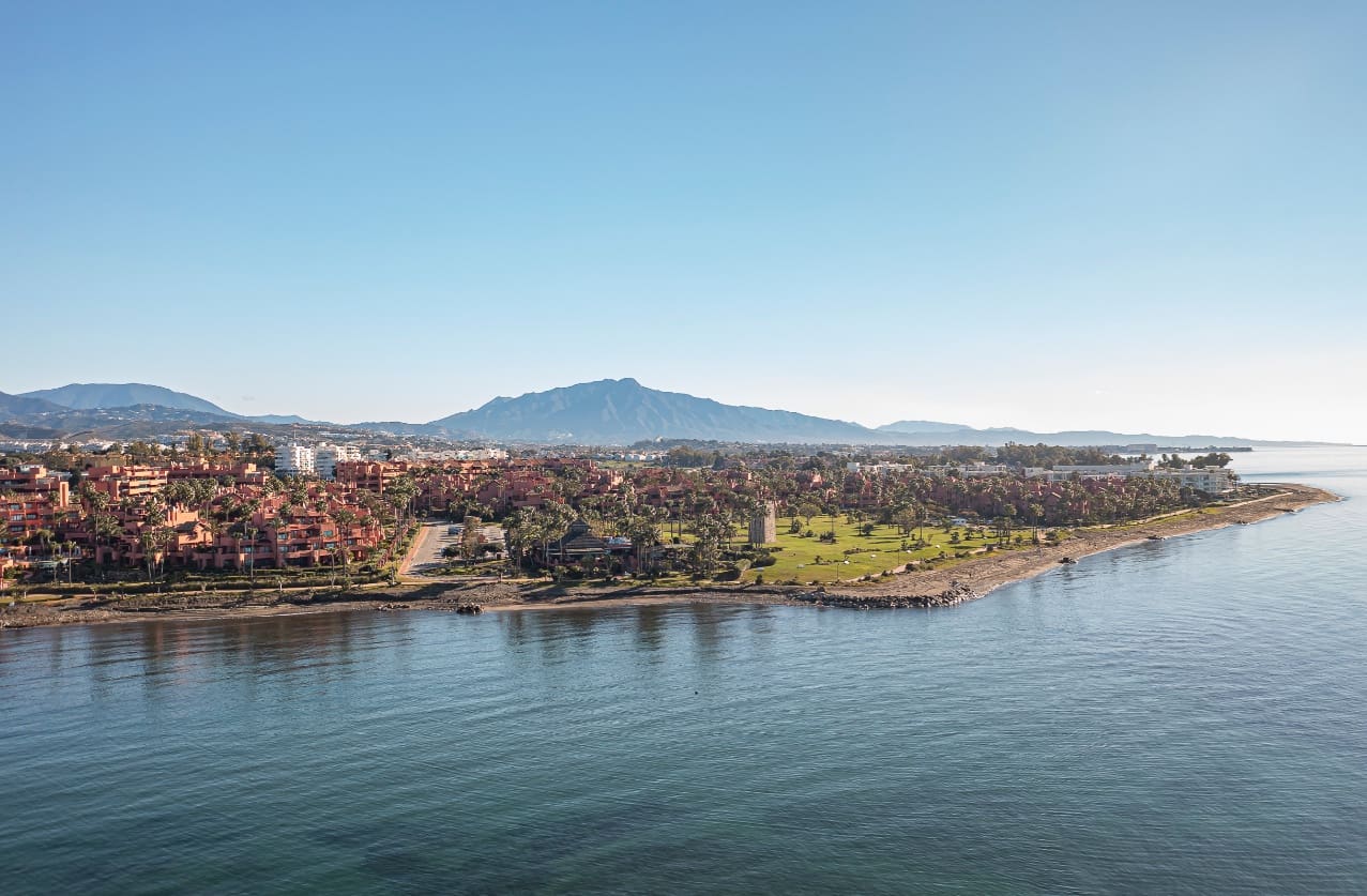 3 soverom Penthouse til salgs i Marbella med svømmebasseng garasje - € 4 995 000 (Ref: 9952038)