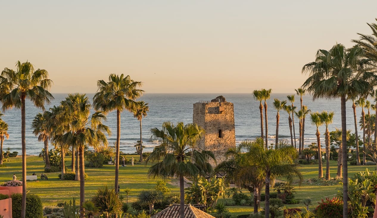 3 soverom Penthouse til salgs i Marbella med svømmebasseng garasje - € 4 995 000 (Ref: 9952038)