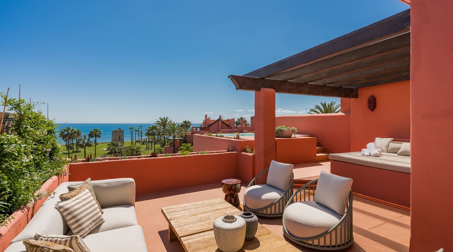 3 soverom Penthouse til salgs i Marbella med svømmebasseng garasje - € 4 995 000 (Ref: 9952038)
