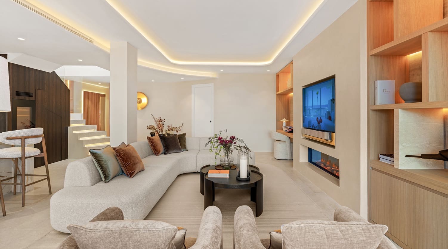 3 soverom Penthouse til salgs i Marbella med svømmebasseng garasje - € 4 995 000 (Ref: 9952038)
