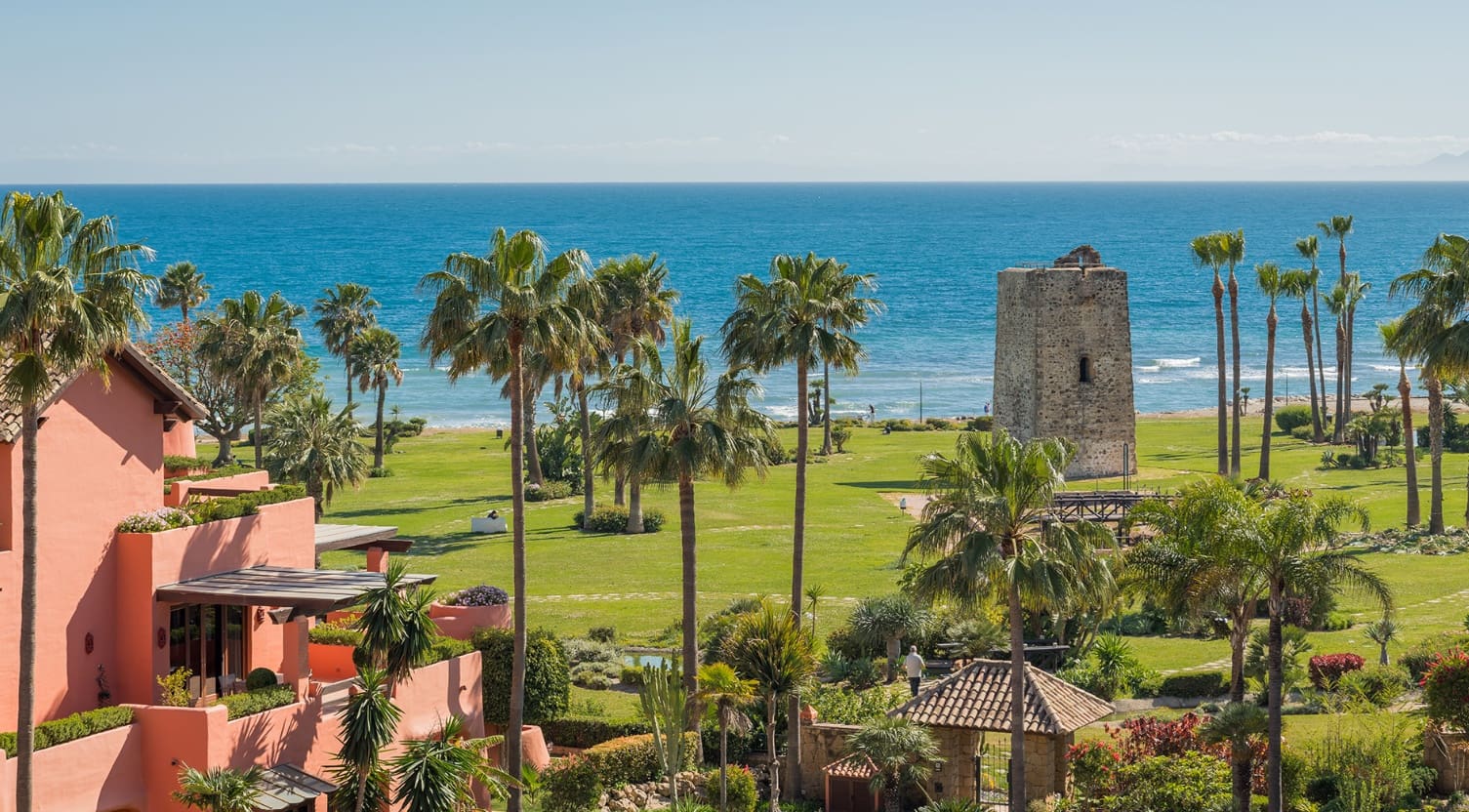 3 soverom Penthouse til salgs i Marbella med svømmebasseng garasje - € 4 995 000 (Ref: 9952038)