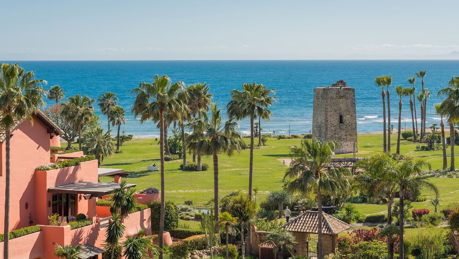 3 soverom Penthouse til salgs i Marbella med svømmebasseng garasje - € 4 995 000 (Ref: 9952038)