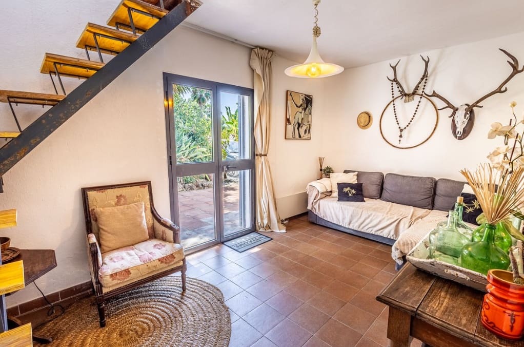 10 sypialnia Willa na sprzedaż w Alhaurin el Grande z basenem garażem - 1 395 000 € (Ref: 9952040)