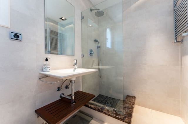 4 quarto Moradia para venda em Mijas Costa, Mijas com piscina garagem - 899 000 € (Ref: 9953920)