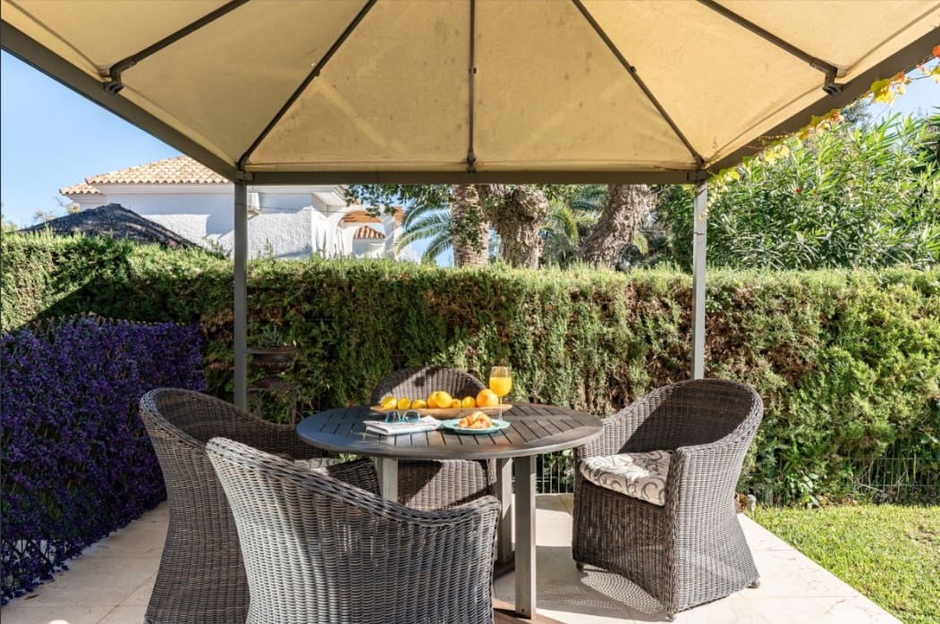 4 quarto Moradia para venda em Mijas Costa com piscina garagem - 899 000 € (Ref: 9953920)