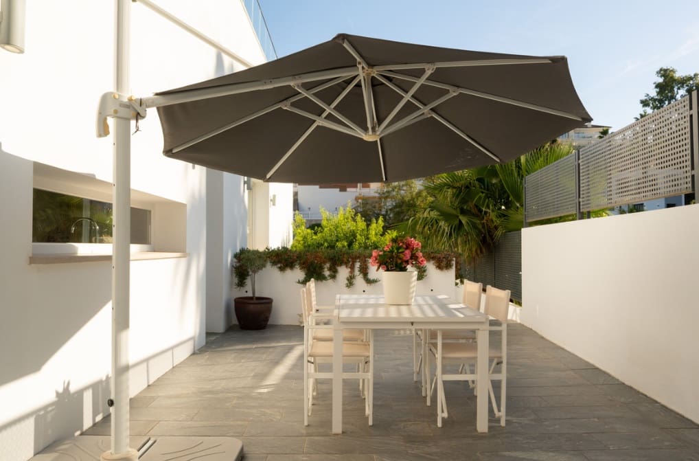 5 Zimmer Villa zu verkaufen in La Cala de Mijas mit Pool Garage - 1.795.000 € (Ref: 9953921)