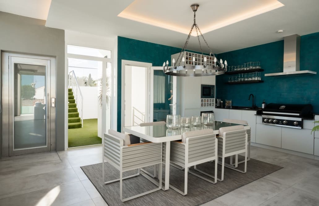 5 Zimmer Villa zu verkaufen in La Cala de Mijas mit Pool Garage - 1.795.000 € (Ref: 9953921)