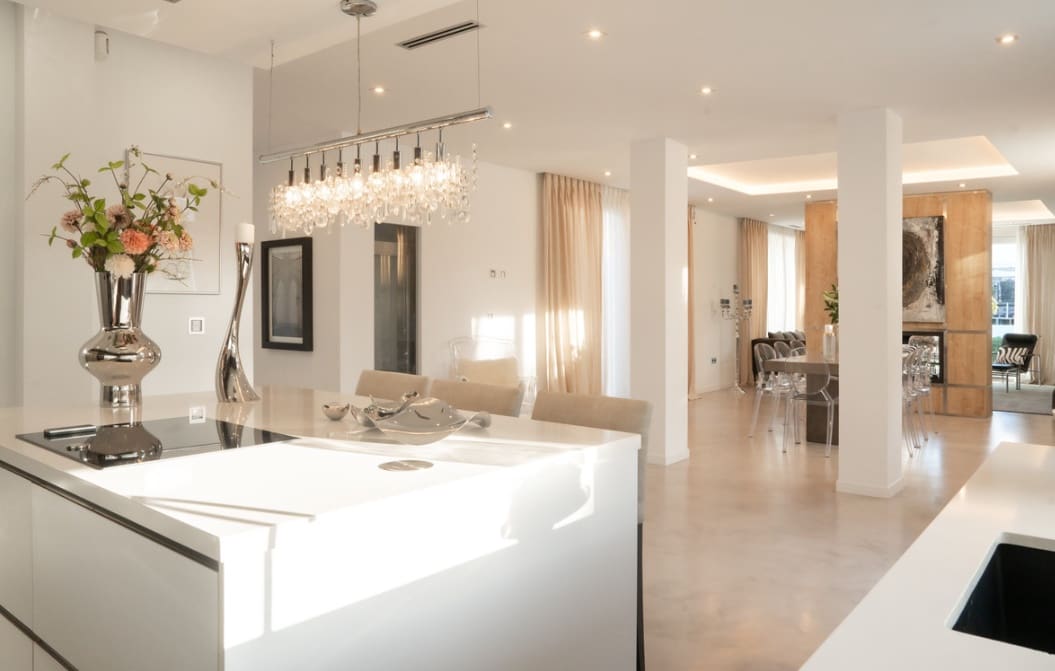 5 Zimmer Villa zu verkaufen in La Cala de Mijas mit Pool Garage - 1.795.000 € (Ref: 9953921)