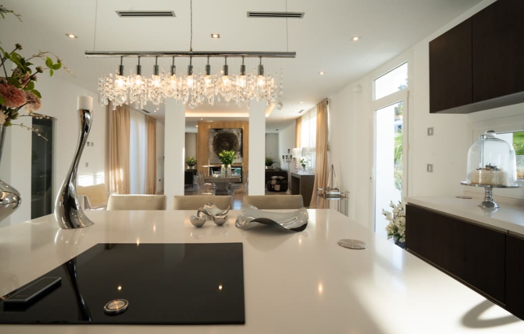 5 Zimmer Villa zu verkaufen in La Cala de Mijas mit Pool Garage - 1.795.000 € (Ref: 9953921)