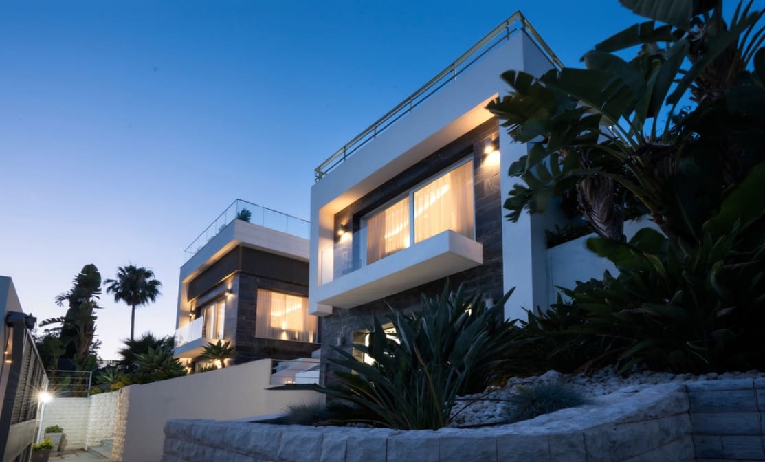 5 Zimmer Villa zu verkaufen in La Cala de Mijas mit Pool Garage - 1.795.000 € (Ref: 9953921)