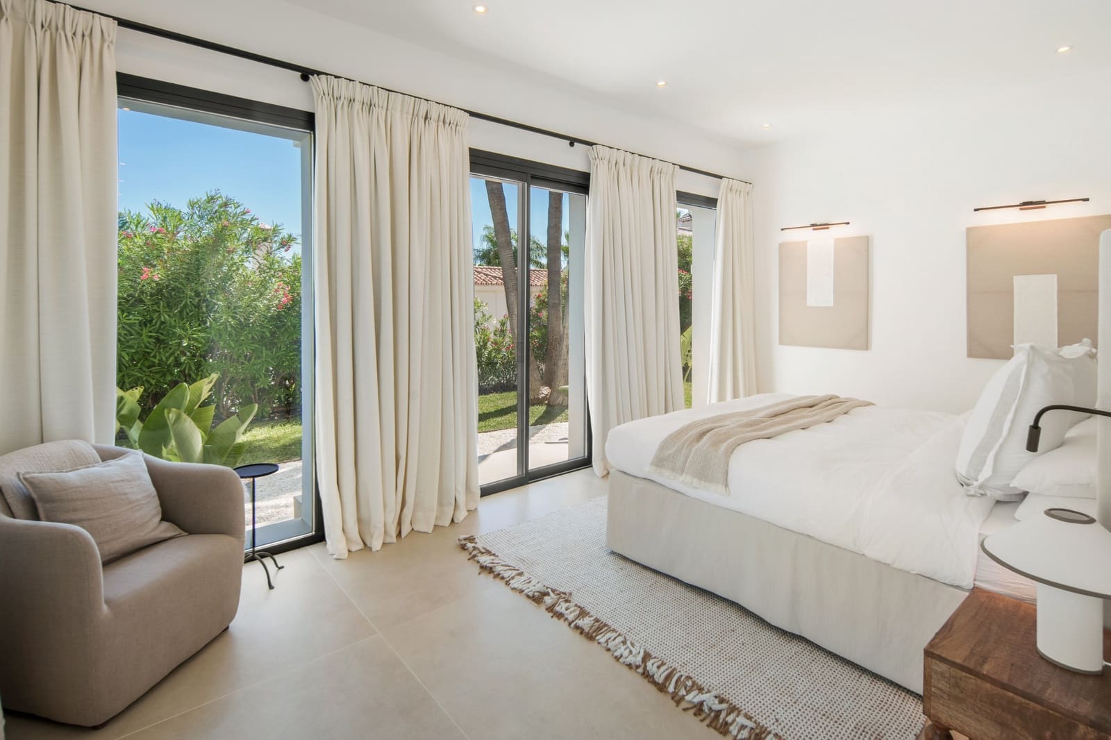 5 chambre Villa/Maison à vendre à Benahavis avec piscine garage - 4 880 000 € (Ref: 9953924)