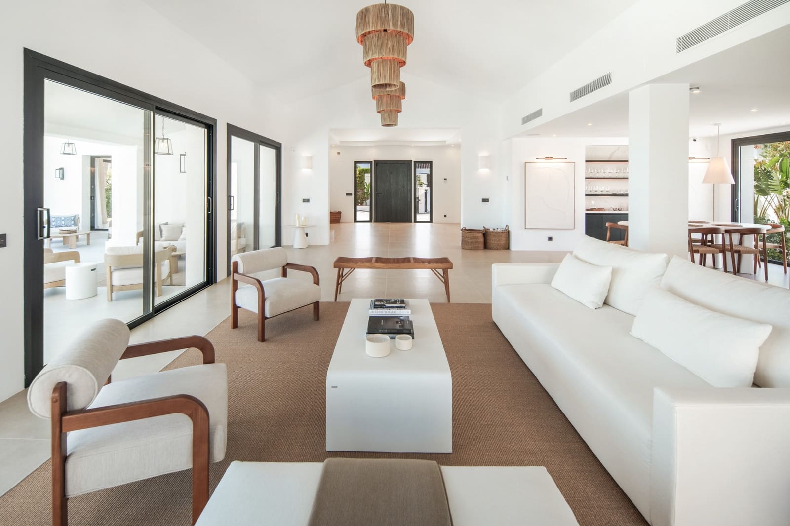 5 chambre Villa/Maison à vendre à Benahavis avec piscine garage - 4 880 000 € (Ref: 9953924)