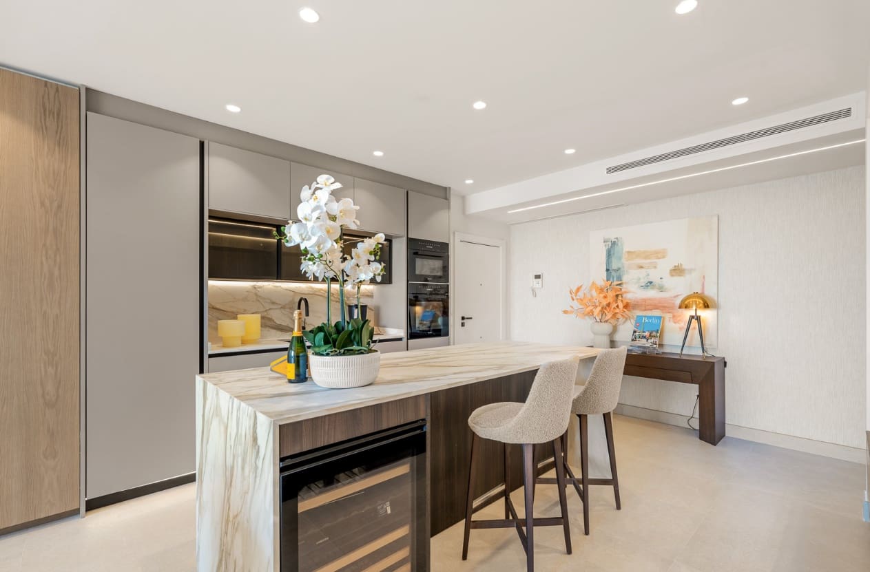 3 slaapkamer Appartement te koop in Marbella met zwembad garage - € 1.995.000 (Ref: 9953925)