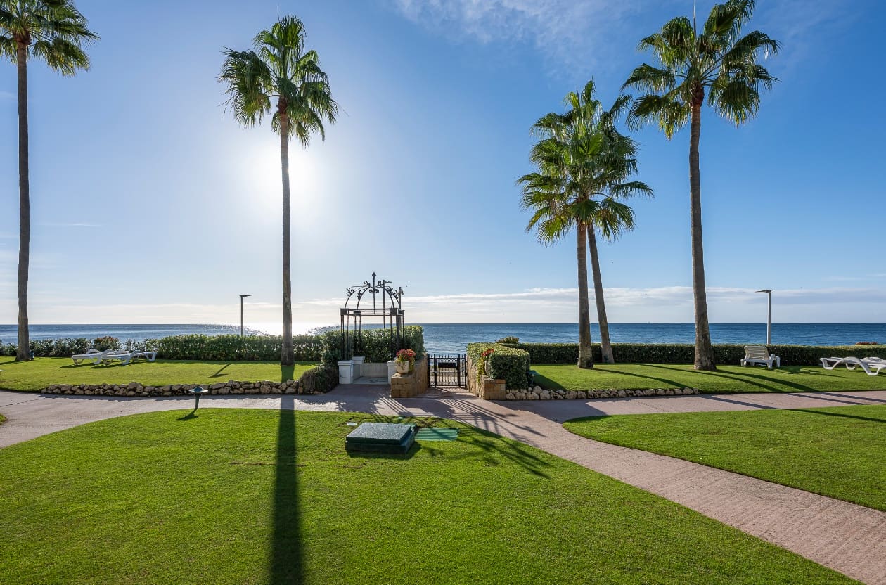 3 Zimmer Apartment zu verkaufen in Marbella mit Pool Garage - 2.995.000 € (Ref: 9953928)