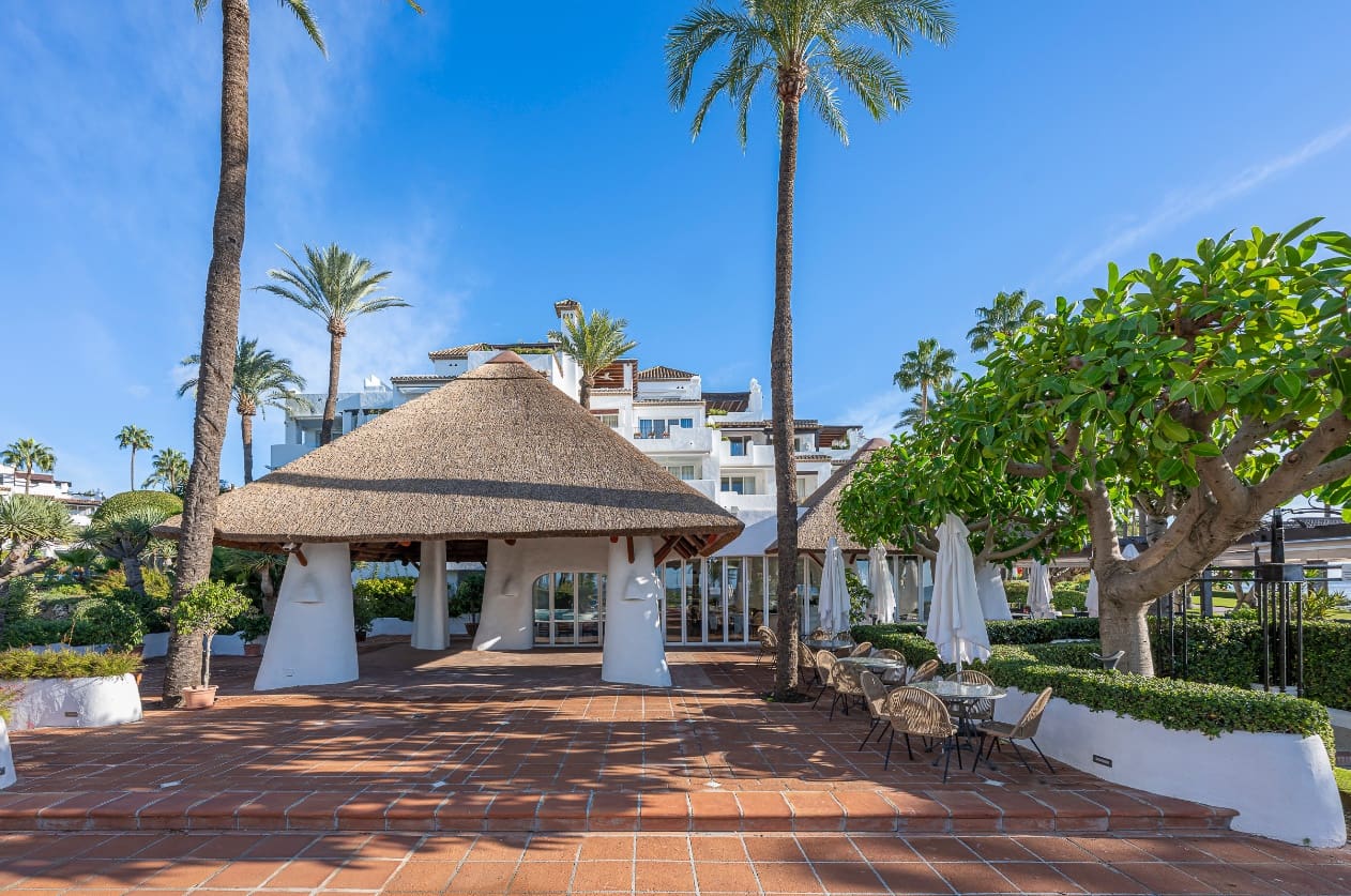 3 Zimmer Apartment zu verkaufen in Marbella mit Pool Garage - 2.995.000 € (Ref: 9953928)