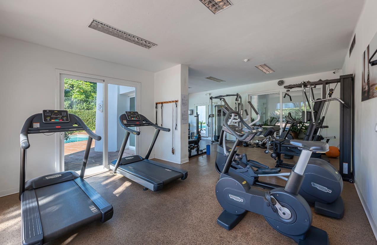 3 Zimmer Apartment zu verkaufen in Marbella mit Pool Garage - 2.995.000 € (Ref: 9953928)