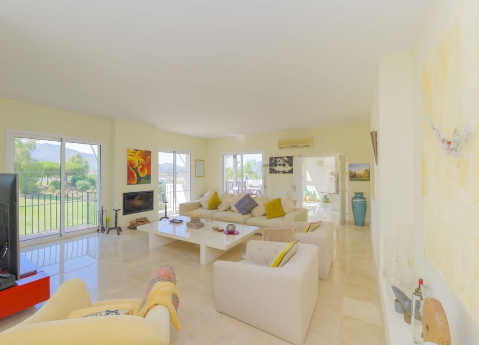 4 sovrum Villa till salu i La Cala de Mijas med pool garage - 1 950 000 € (Ref: 9962272)