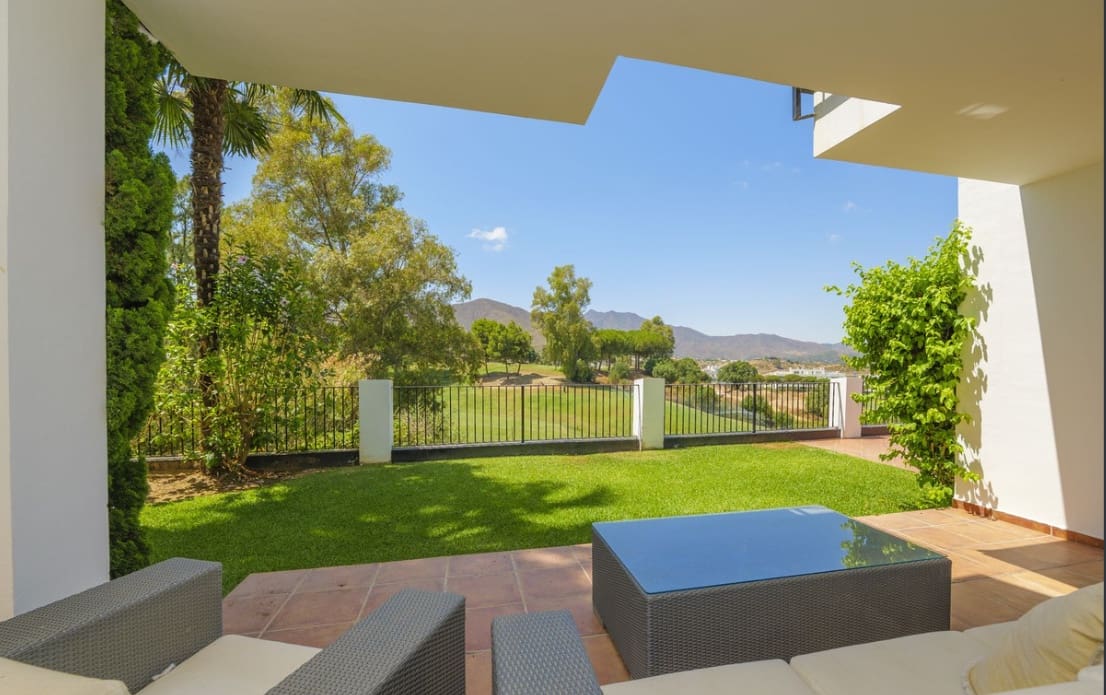 4 sovrum Villa till salu i La Cala de Mijas med pool garage - 1 950 000 € (Ref: 9962272)