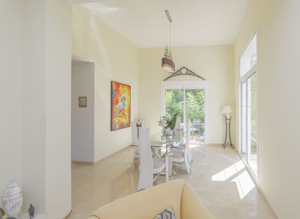 4 sovrum Villa till salu i La Cala de Mijas med pool garage - 1 950 000 € (Ref: 9962272)