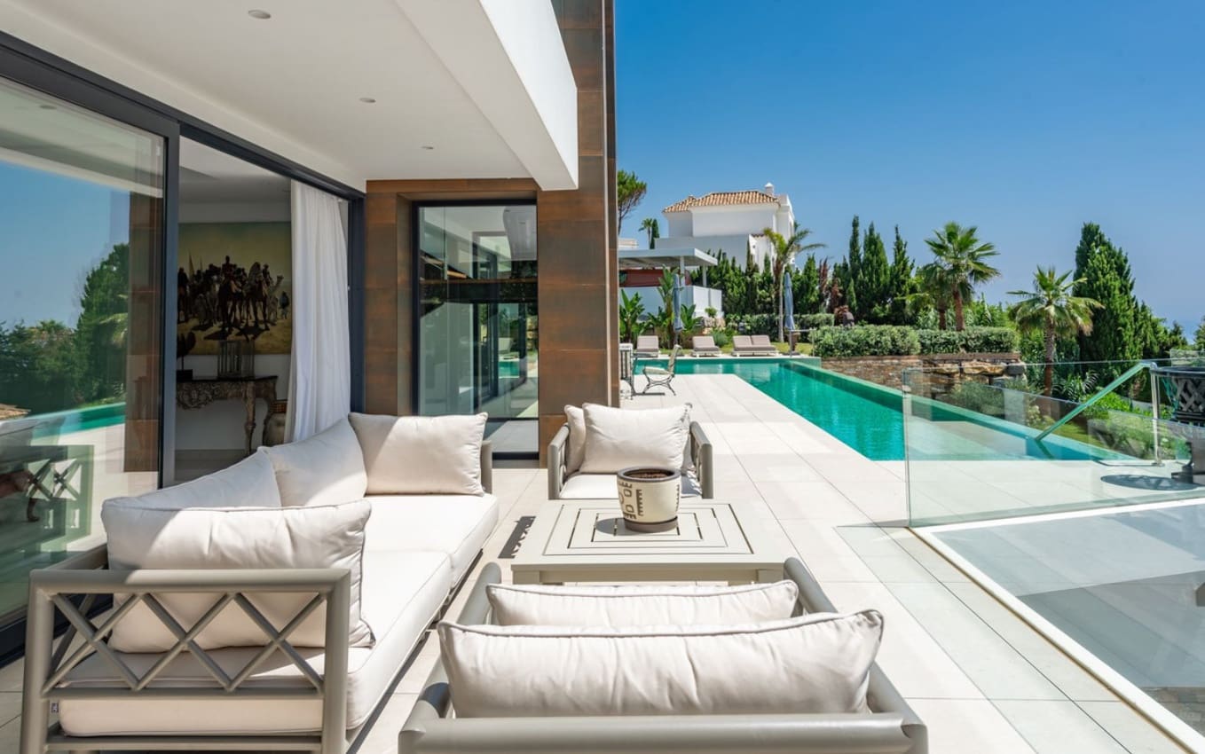 4 quarto Moradia para venda em San Roque com piscina garagem - 3 450 000 € (Ref: 9964820)